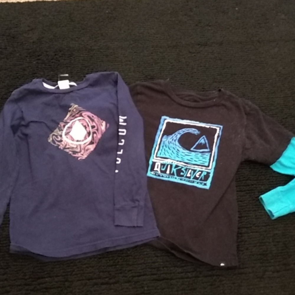 Volcom & Quicksilver boys size 6/7 longsleeve